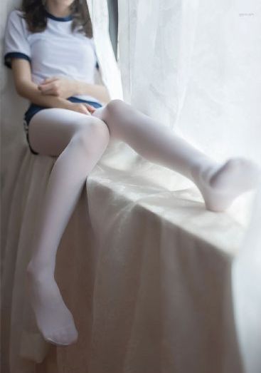 两男一女一起做韩国电影三级_720手机免费观看完整