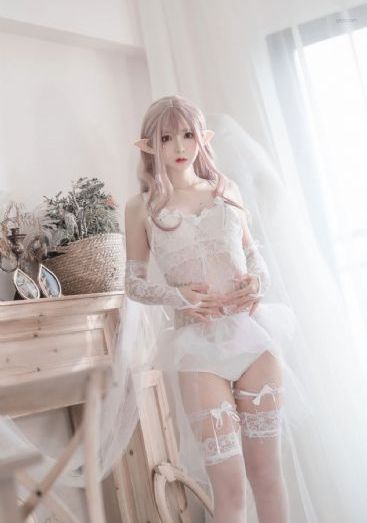 四位少妇按摩记_BD英语免费观看超清