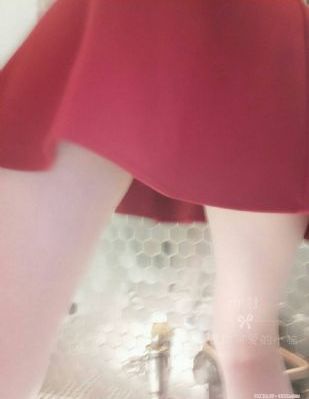 年轻的女教师2免费_720影视在线观看